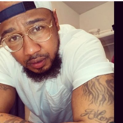 tattoogun7's profile picture. I'm a Guy...