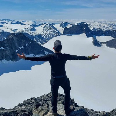 przemich94's profile picture. 