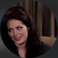 وَ (@_ilucr) Twitter profile photo