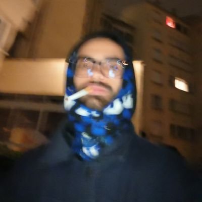 J'fume du teu-shi quand j'ai mal aux dents, jbois du coca quand j'ai mal au ventre, et du rhum quand j'fais du mal aux gens