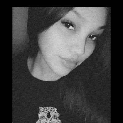 jelicarivas's profile picture. 