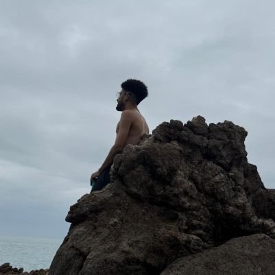 theiagoat's profile picture. 🤯