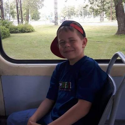 sillyfr4nk's profile picture. god