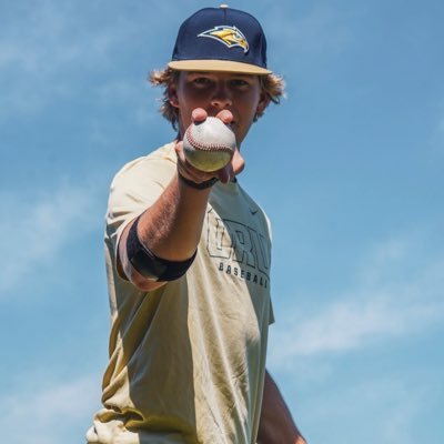 Riley Schroeder Profile