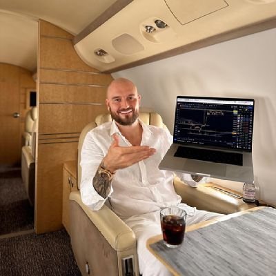 •💸Bitcoin investment
•📈Crypto Trader/mining, Account manager💱 DM NOW to learn more about trading