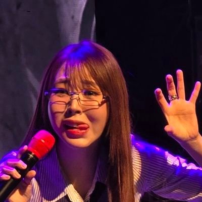 yanik0ta's profile picture. slow to update 🫠 Kpop account for @yanikota tiktok:fluidbottle (better quality vids)