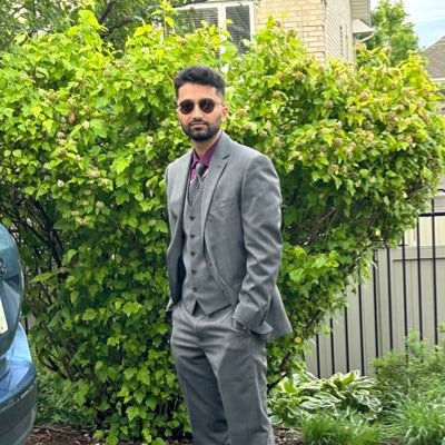 Quotes. music & sports enthusiast, aspiring amateur chef & film critic, 1/5 of BOVE! 🐥🦁 #RavensFlock #ManCity #GoHabsGo #ATeamLikeNoOther #BrickByBrick