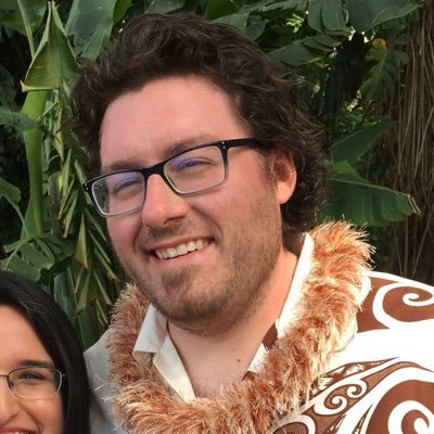Writer. Performer. Traveling chameleon. Friend of doggos and tiki bars. Always a good day to #BeAGasolineAlly. 🏳️⚧️🏳️🌈🏴☠️🏴🇦🇺🩷💛🩵