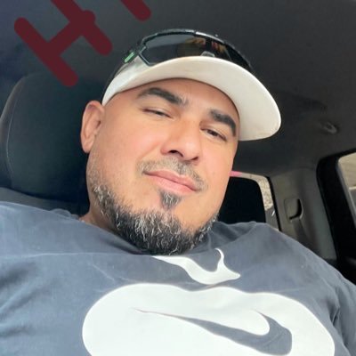 simple man love FAMILI,BBQ, BEER & SPORTS 🏈🏀⚾️🥊⚽️🎱