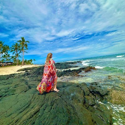 RigtersShelly's profile picture. 📈Growing entrepreneur | Single | Come here to learn knowledge, release stress, and gain joy 🧠 | 🚫No private messages unless they are friends 👋 | MAGA