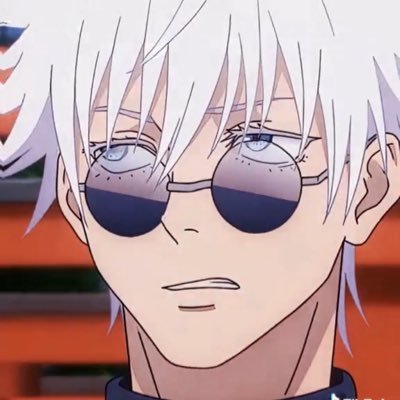 notlkingatboobs's profile picture. i’m not looking at boobs . im not. im