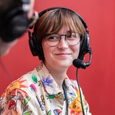 Amandine / @splatoonjp France champion 2017 & European vice-champion 2018 / banner: @Vinillain / letterboxd: https://t.co/twojUlznlf