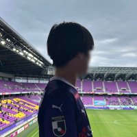 糸 (@it_o2_fc) 's Twitter Profile