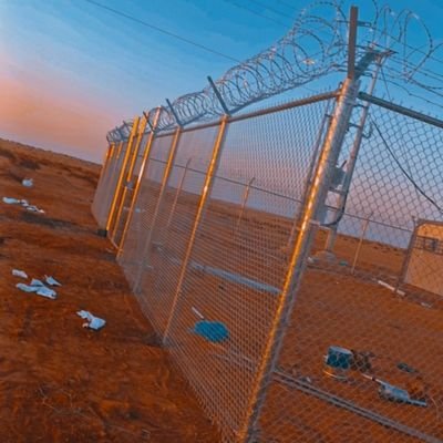 نعمل في مجال الشبك السياج وكذالك أعمال السواتر المظلات