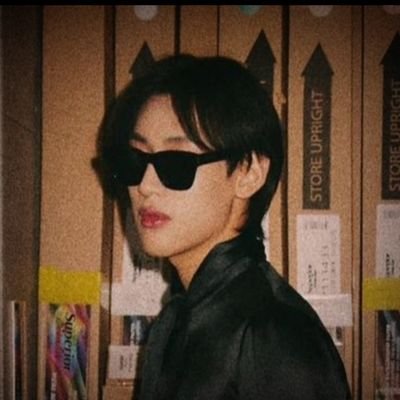 Fane4B's profile picture. gwelet my love