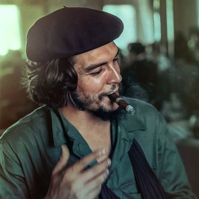 StivenR998's profile picture. amante de la vida, la lucha y la revolución.