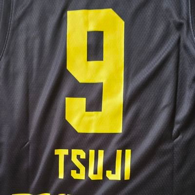 5児の父
日々子育て奮闘中💪
⚡群馬クレインサンダーズブースター⚡
🐎競馬好き🐎
ゴルフ少々🏌
車そこそこ好き🚗
趣味合う方気軽に絡んでください♫
無言フォロー失礼致します🙇
サンダーズファミリーの方々仲良くして下さい☺