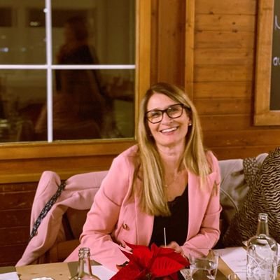 Tussi_Schweizer's profile picture. 