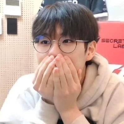 fan accnt/kpop
esports: LoL / WildRift-stuck
#T1WIN
twts a lot --
for T1 and T1 only