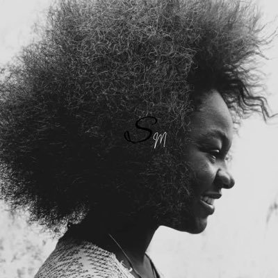 A makeup artist who love’s to draw and grow, A photographer who captures Ethereal moments lost by a blink