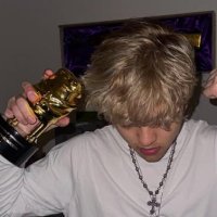 Stanly (@stand_dd) 's Twitter Profile