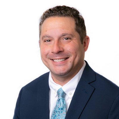 Former small business owner turned Commercial Services Officer at @providencebank. | Sharing expertise on the complexities of commercial banking.