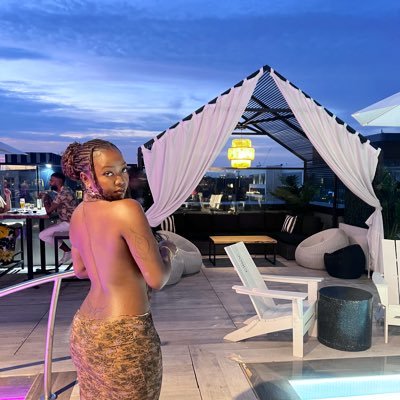 AfricanGamora's profile picture. A mango lover. IG: @chocolate_thang_