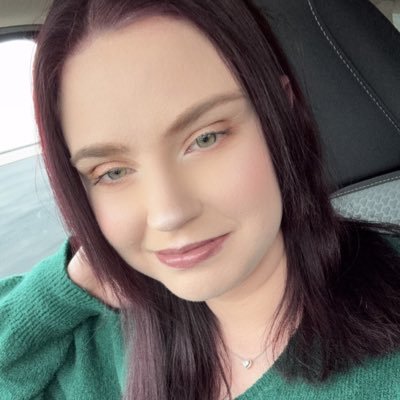 KaylieWales's profile picture. Life was a willow and it bent right to your wind. But I come back stronger than a ’90s trend