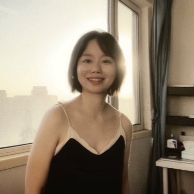 fangtingeth's profile picture. 那時就請讓我記念你在深處的寂靜