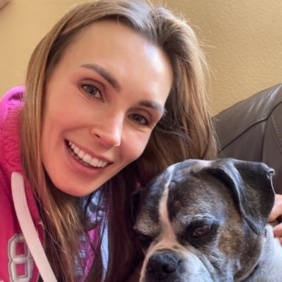 AnniRhoder's profile picture. 