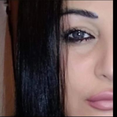 M A N D Y Profile