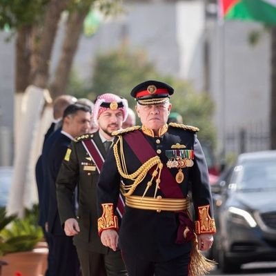 AlbatoolJr97453's profile picture. 