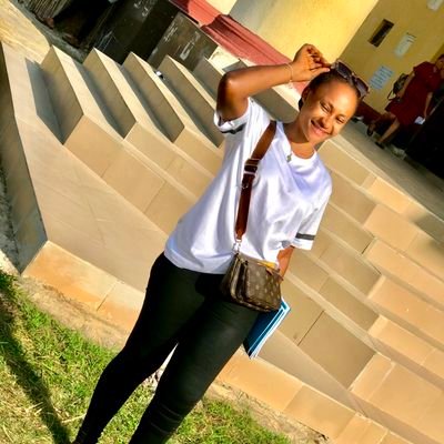 inyama_sophia's profile picture. football lover Chelsea all the way 💙 Don't let anyone dull your sparkle ✨