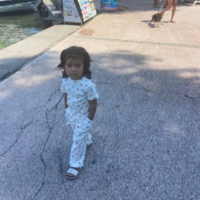 pinarbasi3207's profile picture. 