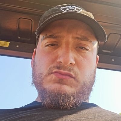 Ex Black Ops 2 Semi-Pro Player,
Fortnite ZB Player,
Apex Legends ASH Main,
27 Years Old,Canada
Dad of a little boy💙