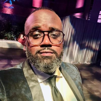 Native Detroiter. Fighting to bring every Detroiter to the table and deliver on their needs. Candidate for Detroit City Council, District 7. He/him. ✊🏾🌹