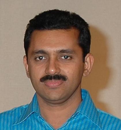 senpoos's profile picture. 