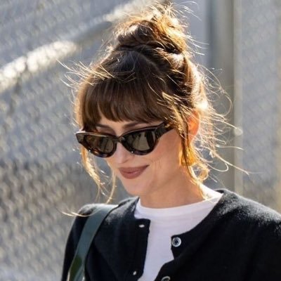 Meervaas's profile picture. 👩🏻‍💻😴