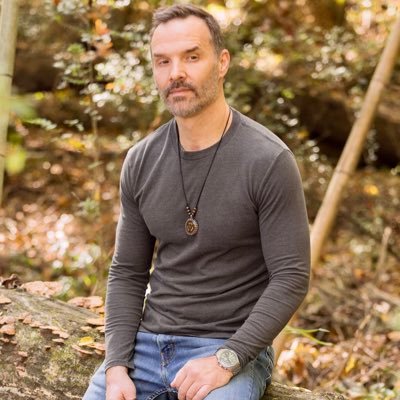 Sophisticated Handyman Profile