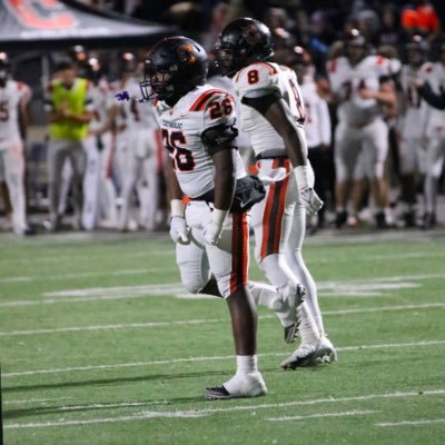 Class of 2025 5'11 205 3.0 GPA LB Catholic high school