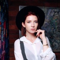 Crystal White (@crystalwh1te) 's Twitter Profile