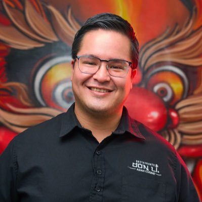 Emprendedor. Creador de marcas con propósito. Estratega de negocios. Construyo, aprendo y comparto. 🚀!