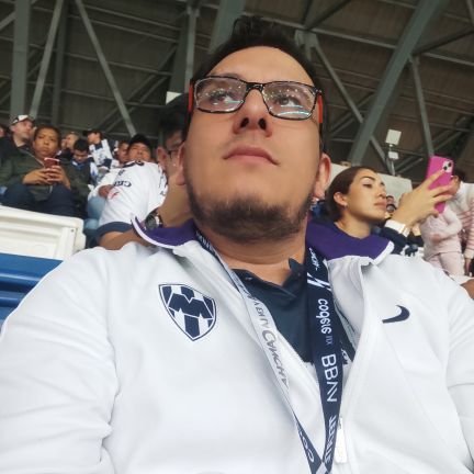 Regio de nacimiento, rayado de corazón eternamente agradecido con Dios por la vida que me ha dado 🤍💙🐧