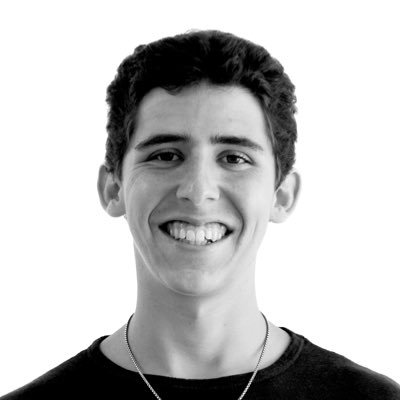 19 y/o Pre-med student (Bio & Neuro, B.S.) • Host of the Whole Health Podcast •
