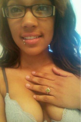 PrincessRuleDIS's profile picture. Ashley Ty'Janic Makalya Parker  : ) 3 
Taken 11.11.11 
#Scriopo 
Bornn #11.12.92
HMU for Moo Infoo Buhh FollowBack Thooo