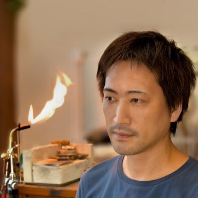Shinji_DXshock2's profile picture. 技術や知識を活かして、自分らしい未来を創るためのコミュニティ「ジュエリークラフトONLINE」運営。学びたい人と応援したい人1万人が繋がる場を作りたい！｜ジュエリー講師歴20年｜一般社団法人日本ジュエリー協会会員｜貴金属装身具製作技能検定取得｜経産省推進資格ITコーディネータ取得｜趣味カメラ📸｜ディズニー好き ✨