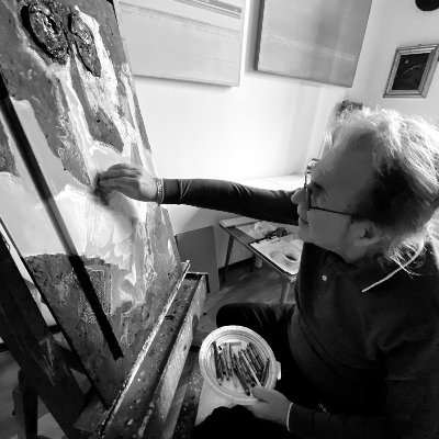BettocchiArt's profile picture. Sculptor and painter. 
My activity has always been focused on research and I always wanted to go and see what was around the corner that I saw in front of me.
