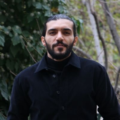 بخاطر خانهء تو بخاطر یقین کوچکت که انسان دنیاییست.