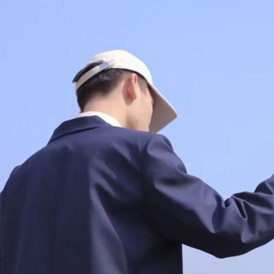 Shenghui676249's profile picture. 04年撸毛实习生