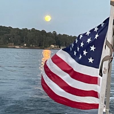Divorced mom, Catholic, Razorback, America First🇺🇸 TRUTH SOCIAL@Razorbackgirl